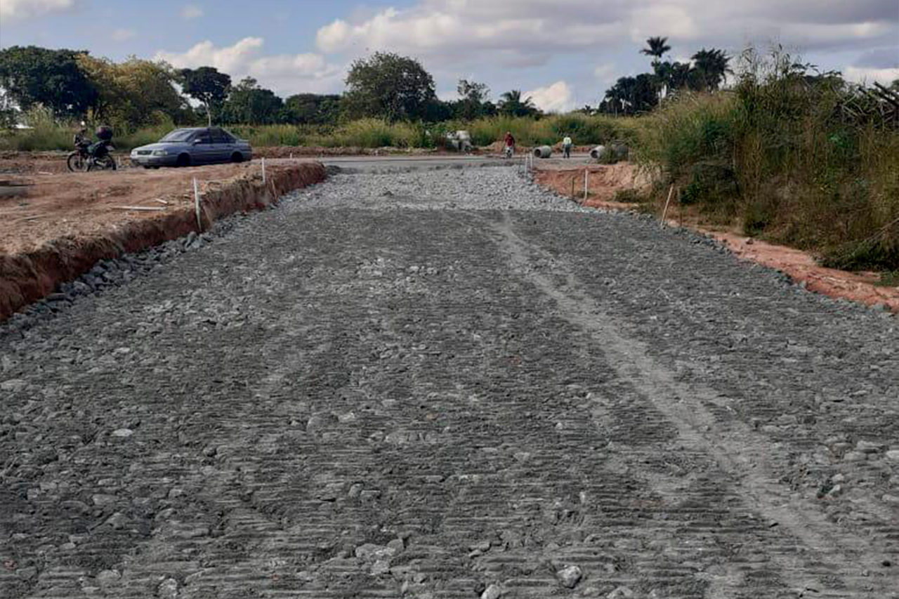 Loteamento-Aprisco-do-Vale---Via-de-Acesso-6